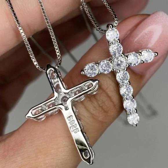NEW CROSS 925 STERLING SILVER DIAMOND NECKLACE, NICE NECKLACE, CUTE NECKLACE - Picture 2 of 6